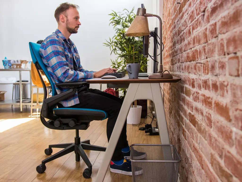 Top-down desk component arrangement